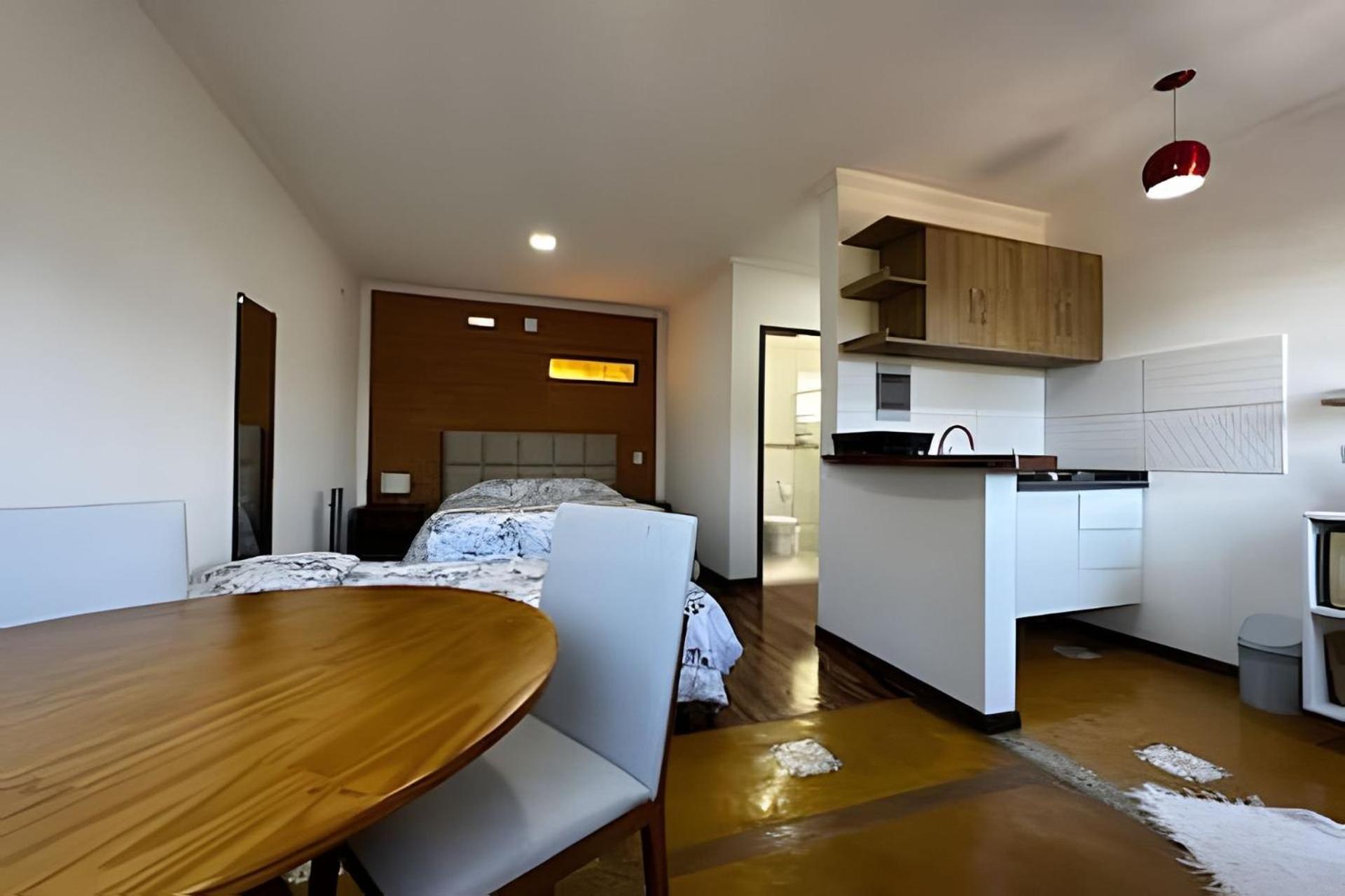 Suites Saint Louis - Conforto Do Lado Do Centro Turistico Кампус-ду-Жордау Экстерьер фото