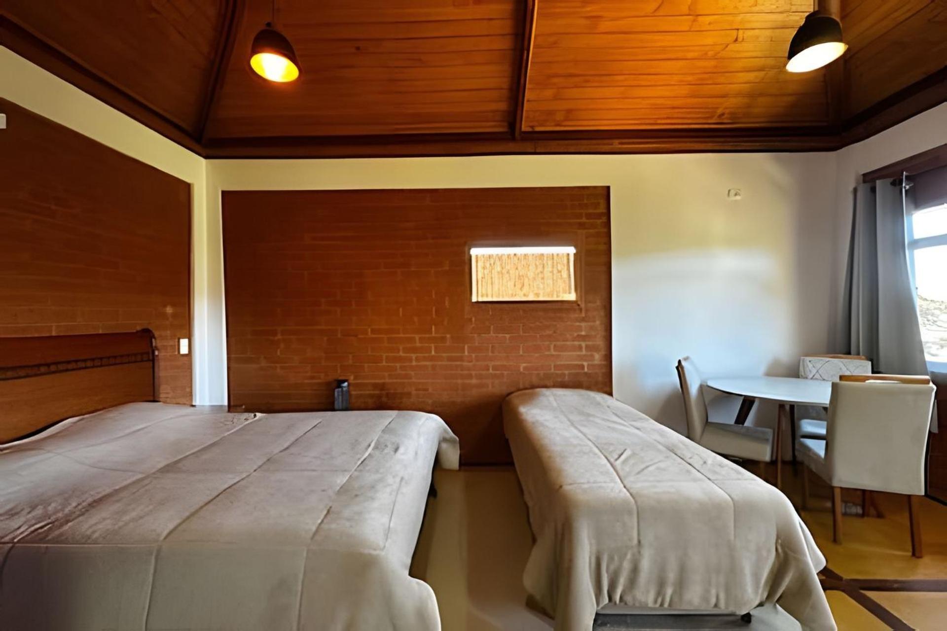 Suites Saint Louis - Conforto Do Lado Do Centro Turistico Кампус-ду-Жордау Экстерьер фото